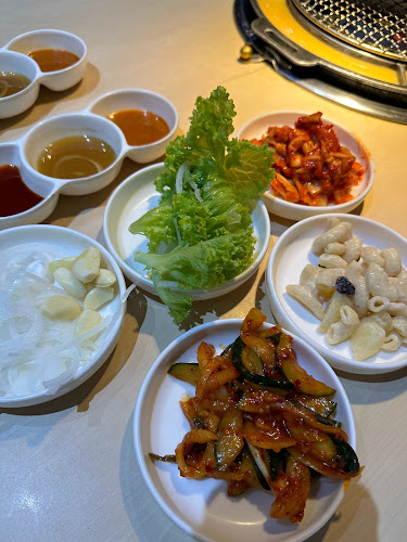 50 Jurong Gateway Rd, #B1-10 Jem, Singapore 608549