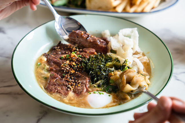 Opinii despre Tipsy Bird Gastrobar în Singapore - Hospitality and gastronomy