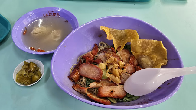 Opinii despre Ji Ji Wanton Noodle Specialist în Singapore - Hospitality and gastronomy