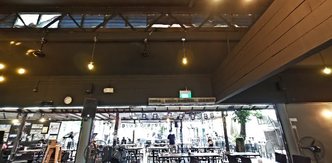 Opinii despre Happiest Hour Bar & Bistro în Singapore - Hospitality and gastronomy