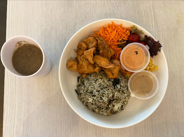 Comentarii opinii despre The Lawn Cafe (Dog-Friendly!)