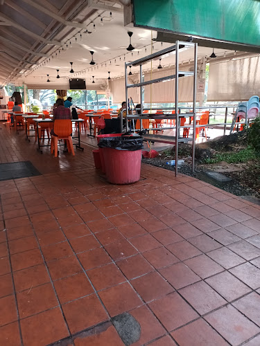 Comentarii opinii despre Magic Kitchen