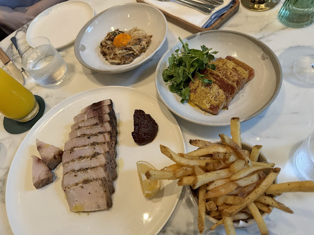 38 Cuscaden Rd, Singapore 249731