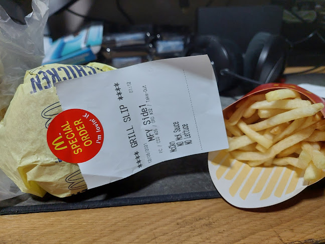 Comentarii opinii despre McDonald's Woodlands Mart