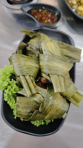 Comentarii opinii despre Nummun Thai Kitchen