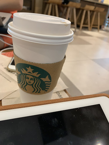 Comentarii opinii despre Starbucks Westgate