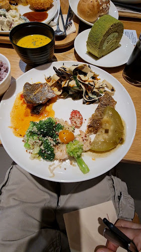 Opinii despre Café&Meal MUJI Raffles City în Singapore - Hospitality and gastronomy