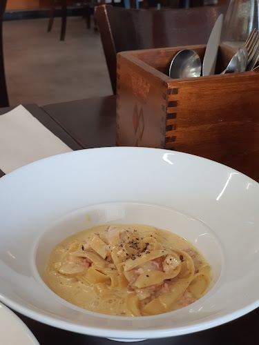 Opinii despre La Pizzaiola @ Bukit Timah în Singapore - Hospitality and gastronomy