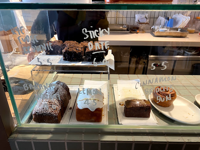 Mother Dough Bakery - Hospitality and gastronomy