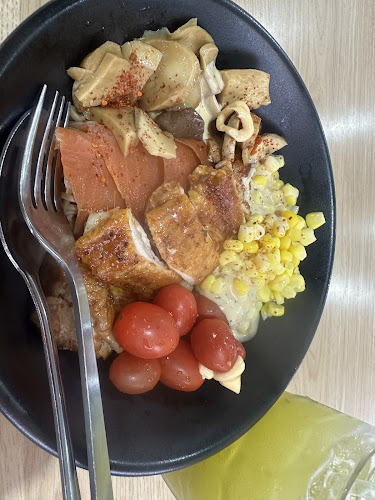 Opinii despre Salad & Cream în Singapore - Hospitality and gastronomy