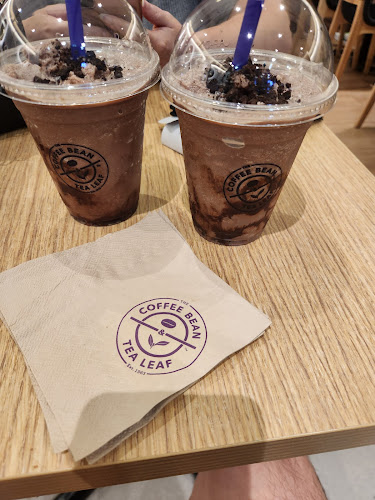 The Coffee Bean and Tea Leaf - West Mall - Hospitality and gastronomy
