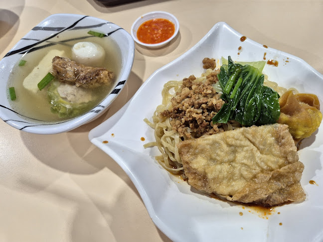 Opinii despre Hakka Noodles în Singapore - Hospitality and gastronomy