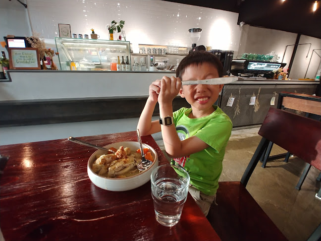 Comentarii opinii despre Thus Coffee