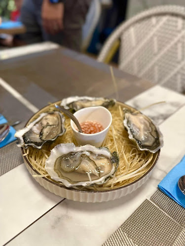 Opinii despre Le Petit Paris în Singapore - Hospitality and gastronomy