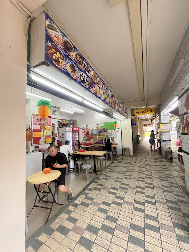 928 Yishun Laksa - Hospitality and gastronomy