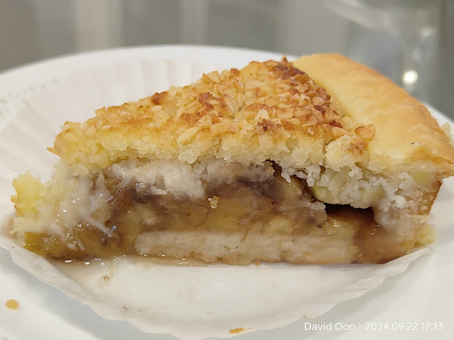 Auntie Peng Banana Pie - Hospitality and gastronomy