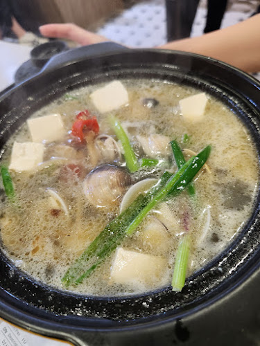 Comentarii opinii despre Lau Wang Claypot Delights @ Singpost Centre