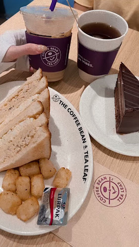 Opinii despre The Coffee Bean & Tea Leaf™ - Admiralty Place în Singapore - Hospitality and gastronomy