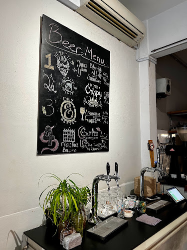 125 Owen Rd, Singapore 218929