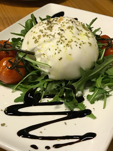 Pizza Fabbrica - Singapore