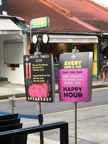 Opinii despre Wala Wala Cafe Bar în Singapore - Hospitality and gastronomy