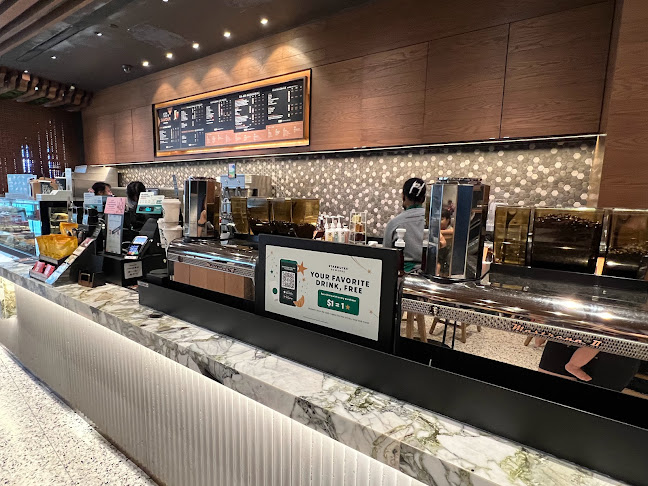 Comentarii opinii despre Starbucks Terminal 1 Transit