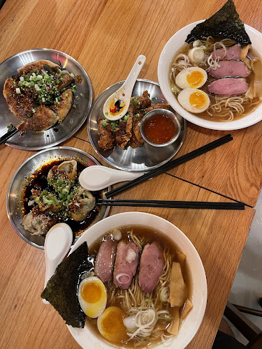 Liu Lang Mian Noodle Bar - Hospitality and gastronomy