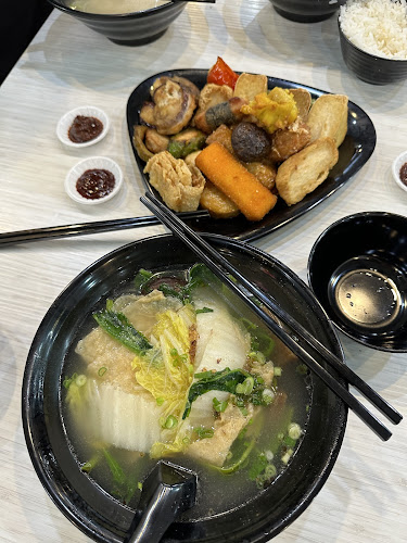 Comentarii opinii despre Lin Jia Yong Tau Foo (邻家酿豆腐）