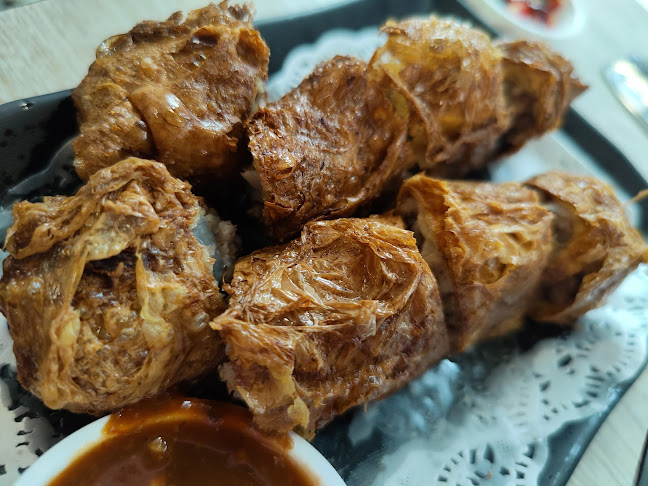 Lau Wang Claypot Delights @ Singpost Centre - Hospitality and gastronomy