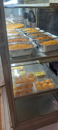 Auntie Peng Banana Pie - Hospitality and gastronomy