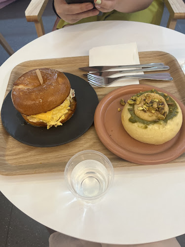 Opinii despre The Flour Department în Singapore - Hospitality and gastronomy