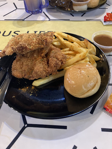 Fatty Bom Bom Sizzle - Hospitality and gastronomy