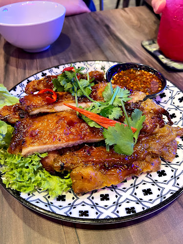 Comentarii opinii despre Suk's Thai Kitchen