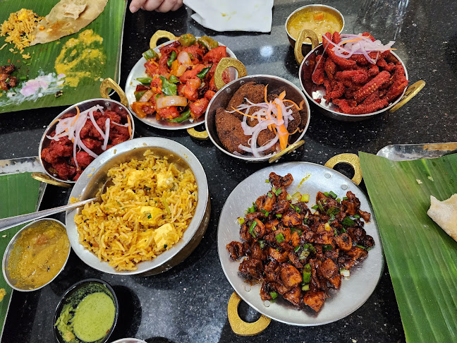 Comentarii opinii despre Machan's kitchen