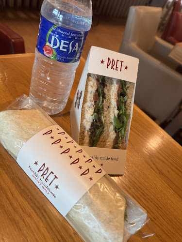 Pret A Manger (Terminal 3) - Hospitality and gastronomy