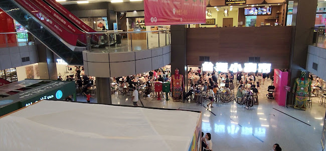 8 Grange Rd, #B1-01 Cathy Cineleisure Orchard, 8 Grange Rd, #B1-01, Singapore 239695