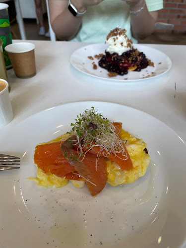 1 Pemimpin Dr, #01-02, Singapore 576151