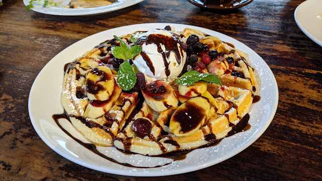 140 Upper Bukit Timah Rd, #01-01, Singapore 588176