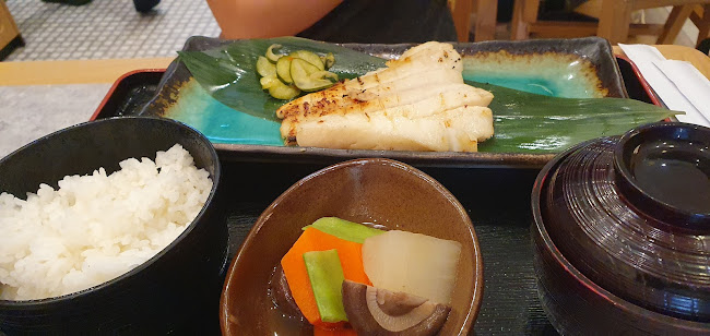 1 HarbourFront Walk, #02-48 Vivo City, Singapore 098585