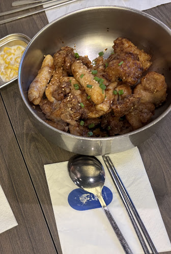 1 North Point Dr, B1-201,202, Singapore 768019