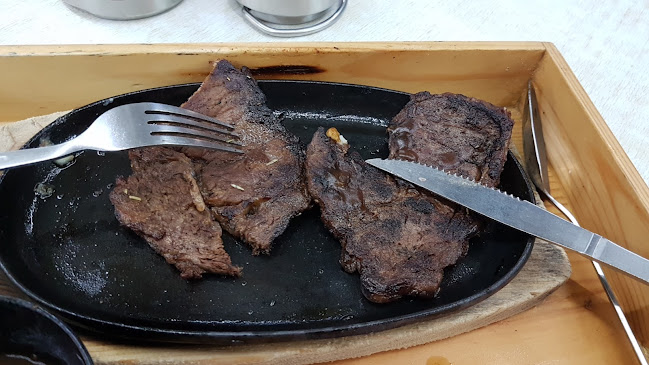 MakanShiok - Hospitality and gastronomy