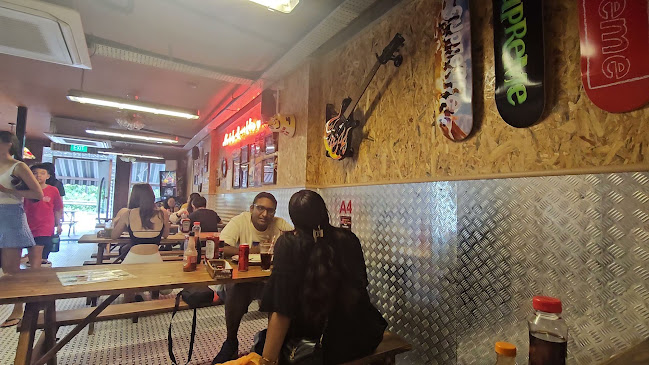 Joji's Sandwich Parlour - Hospitality and gastronomy