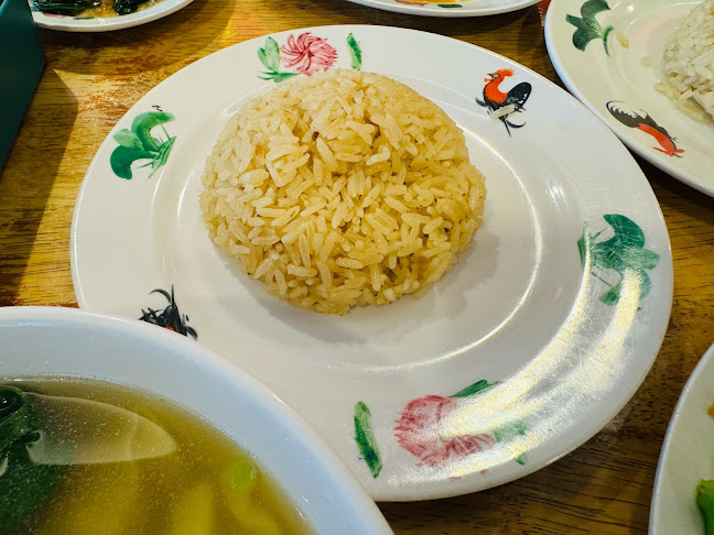 Wee Nam Kee Hainanese Chicken Rice Restaurant - Hospitality and gastronomy