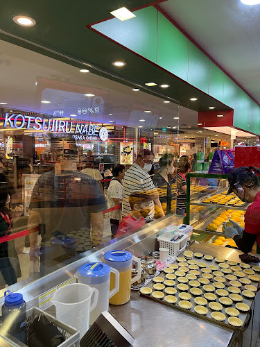 Joy Luck Teahouse - Hospitality and gastronomy