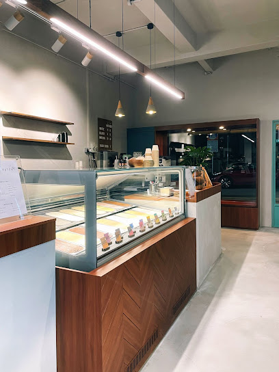 FATCAT Ice Cream & Coffee Boutique