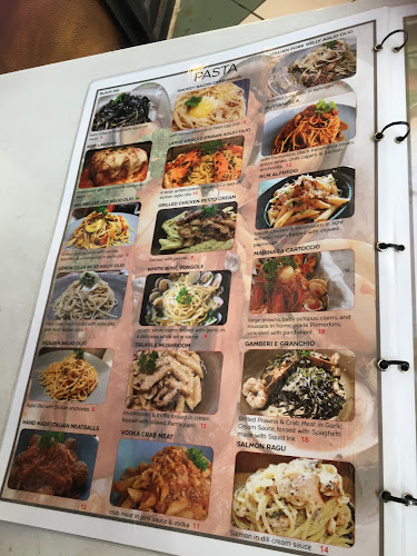 Opinii despre The Bedok Market Place în Singapore - Hospitality and gastronomy