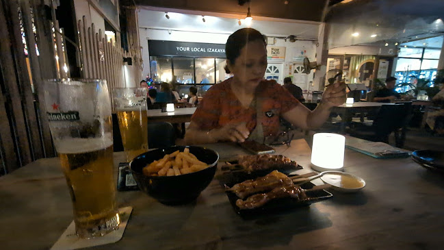Opinii despre Iza Your Local Bar în Singapore - Hospitality and gastronomy