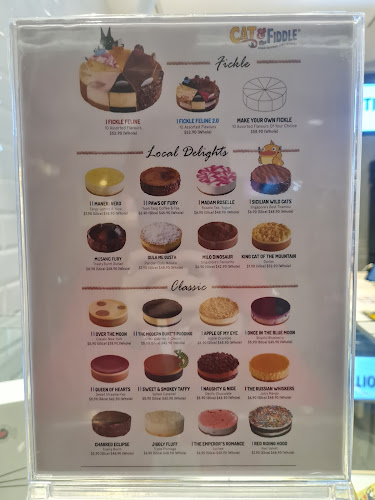 Comentarii opinii despre Cat & the Fiddle Cakes - Junction 8