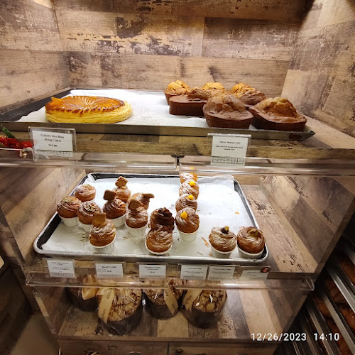 Opinii despre Bakery Brera & Fine Foods Pte Ltd în Singapore - Hospitality and gastronomy