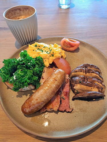 Opinii despre Frankie & Fern's în Singapore - Hospitality and gastronomy